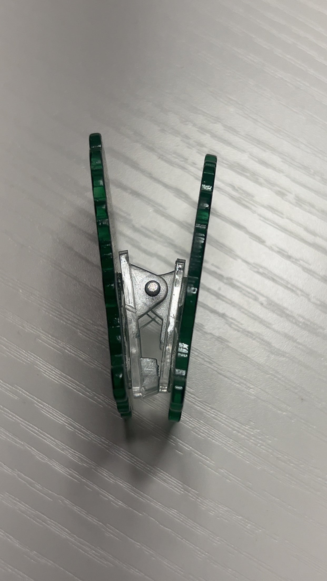 Girly frog bag clip