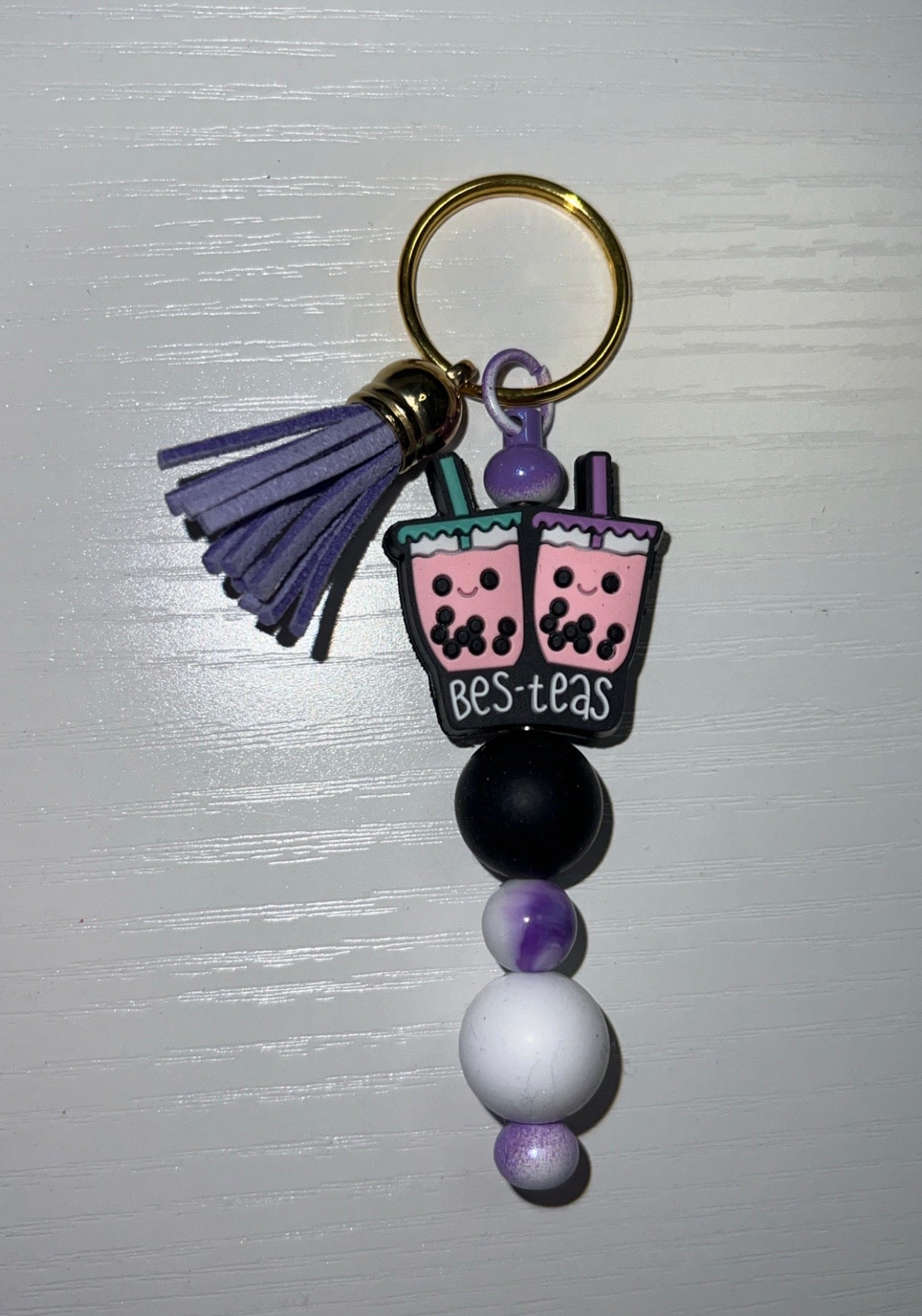 “Bes-teas” keychain